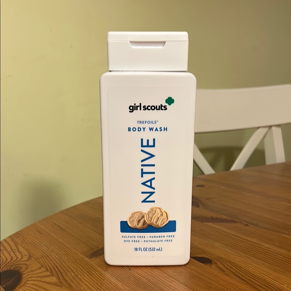 Native x Girl Scouts “Trefoils” Body Wash!!